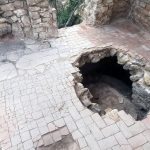 Mise au jour d'un carrelage ancien